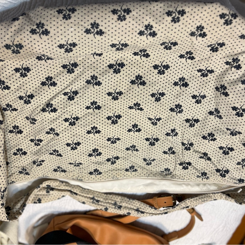 Stylish Tan Women's sling duffle bag